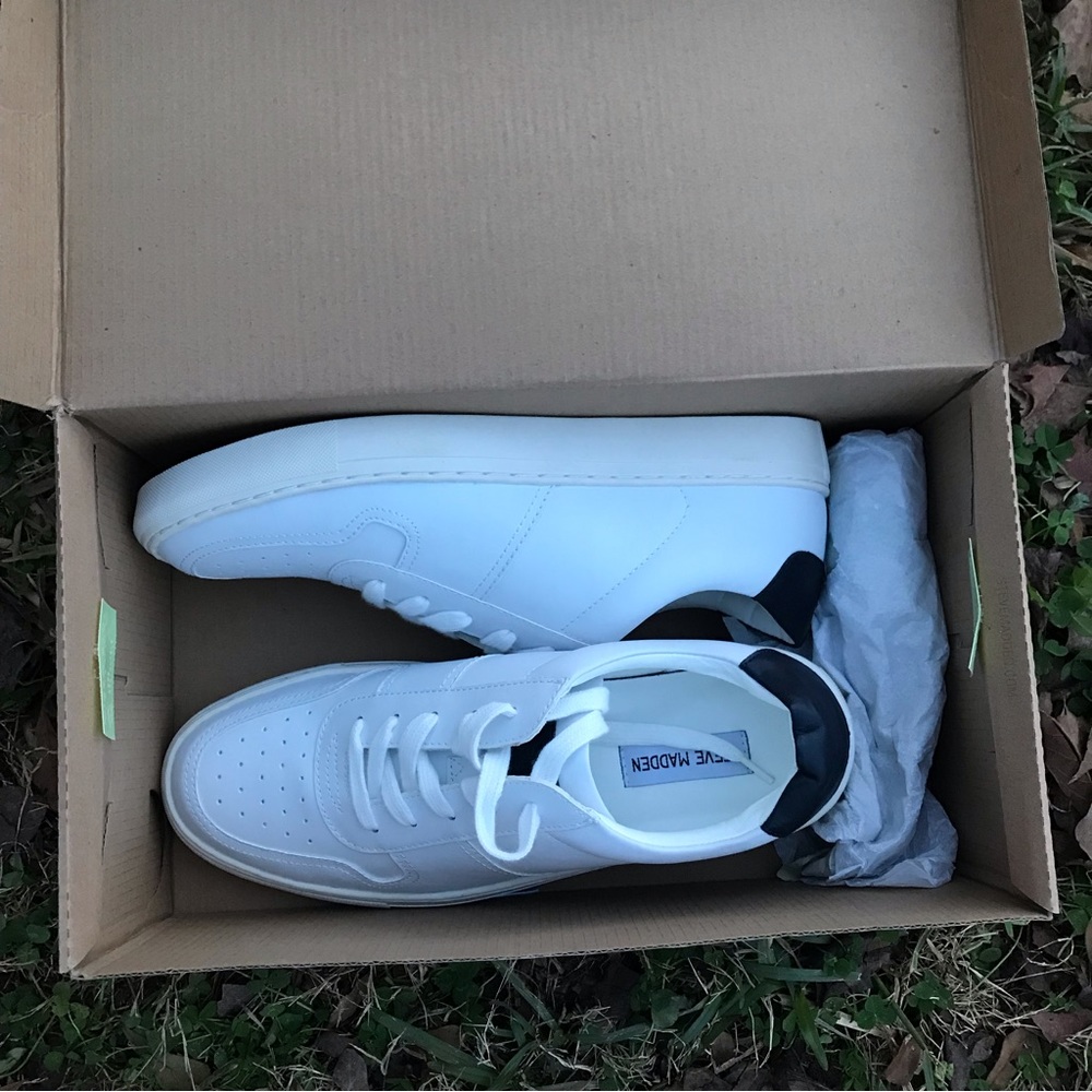 STEVE MADDEN MENS COURTS WHITE SNEAKERS - Picture 13 of 17